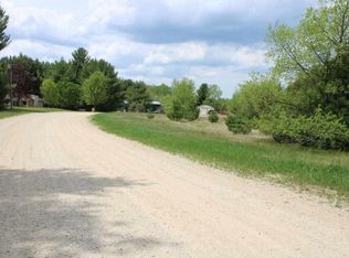 800 Quail Dr SW, Kalkaska, MI 49646