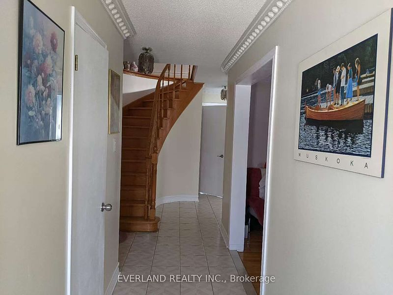 Toronto House for rent - 3 Bedrooms — photo 6
