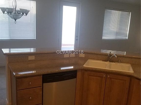5th image of 9324 Bearded Iris Ave