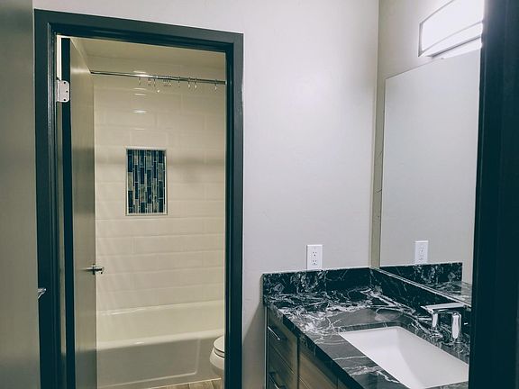 4th image of 1385 W Silver Meadows Dr Unit 73