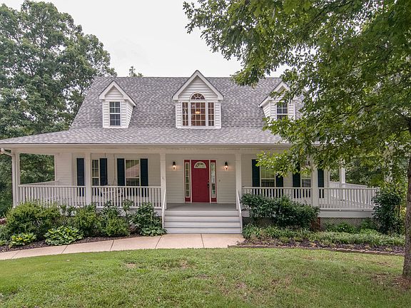 3rd image of 1310 Teri Lynn Ct