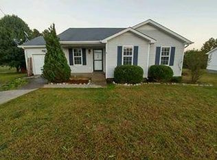 254 Golden Pond Ave, Oak Grove, KY 42262