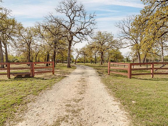 5th image of 209 Ranchette (pvt) Ct