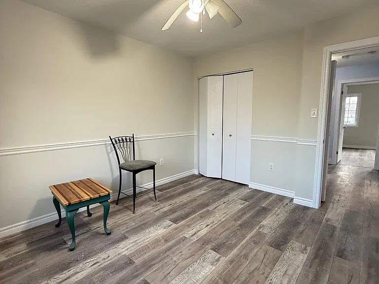 619 Fieldgate Cir — Photo 15