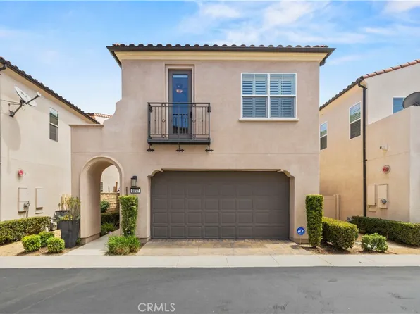 21727 Candela Dr, Santa Clarita, CA 91350