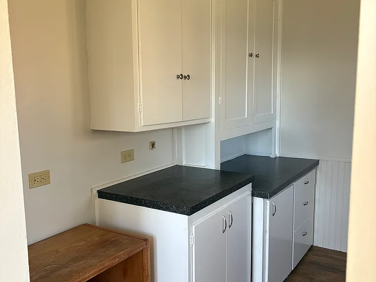 330 Browning Ave #B — Photo 7