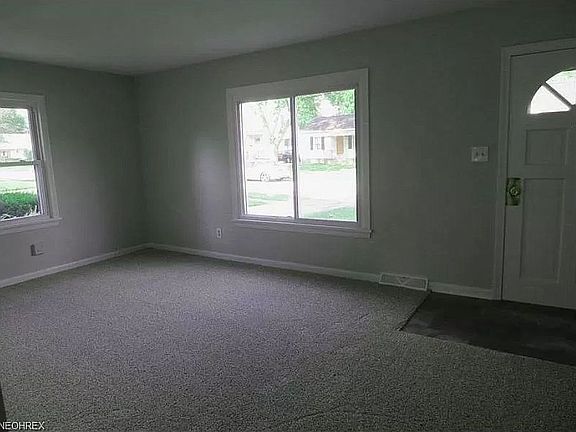 4th image of 2726 Archwood Pl