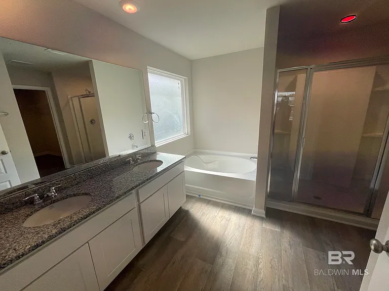 213 Burnston Way — Photo 4