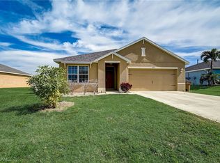 2709 SW 4th Pl, Cape Coral, FL 33914