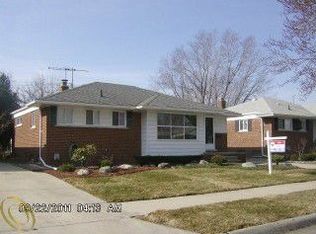 19630 Sunnyside St, Saint Clair Shores, MI