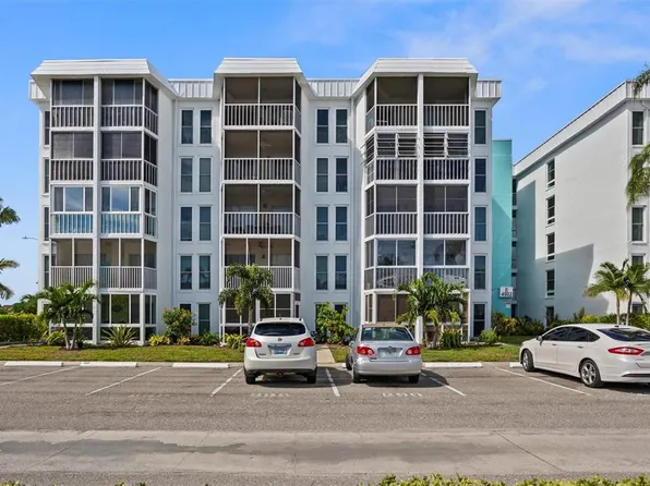 4900 38th Way S APT 503, Saint Petersburg, FL 33711