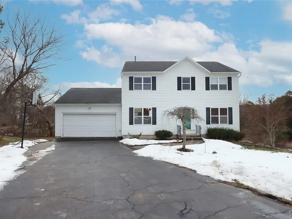 4872 Clark Ln, Manlius, NY 13104