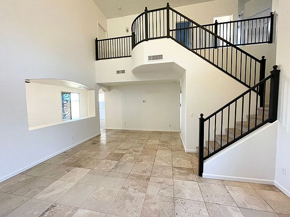 5th image of 5726 W T Ryan Ln