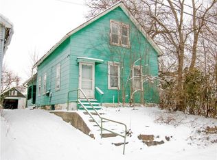 3486 Kimmel Rd, Cleveland, OH 44105