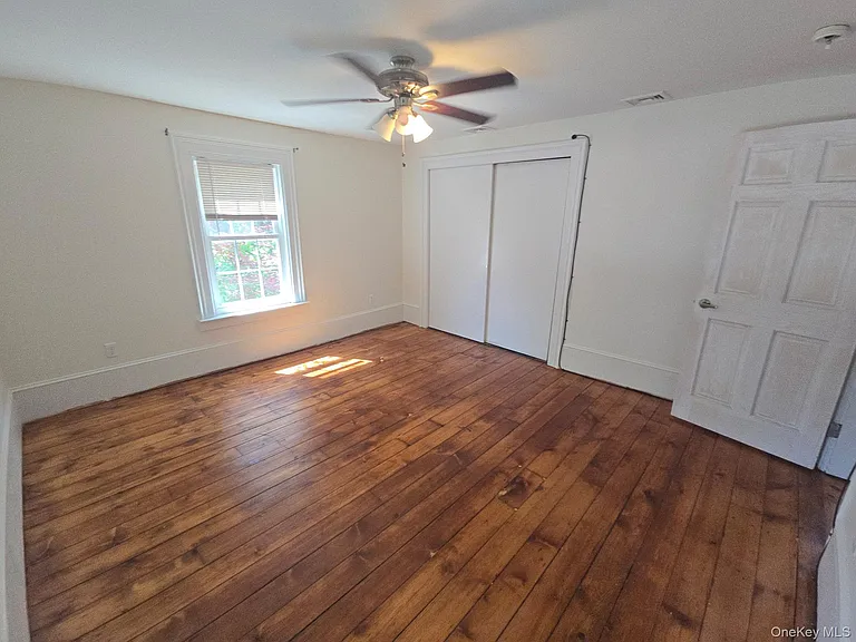 145 W Main St — Photo 13