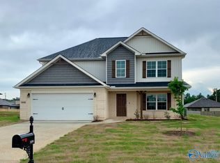 26898 Linda Todd Ave, Athens, AL 35613