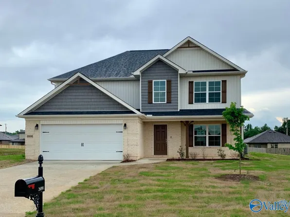 26898 Linda Todd Ave, Athens, AL 35613