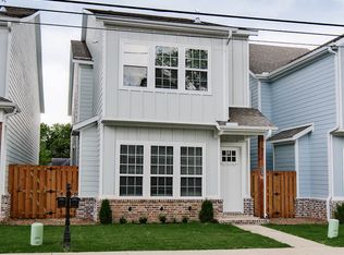 508 W Persimmon St, Rogers, AR 72756