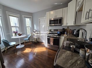 185 L St #3, Boston, MA 02127