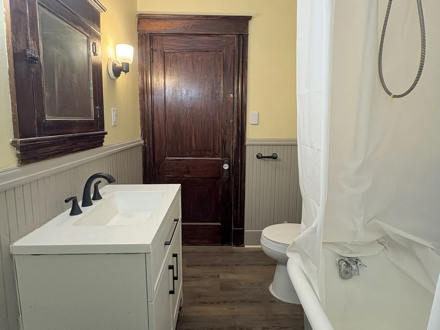4 bed, $1,880 — Photo 4