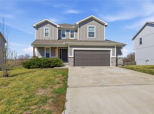 9800 E 219th Cir, Peculiar, MO 64078