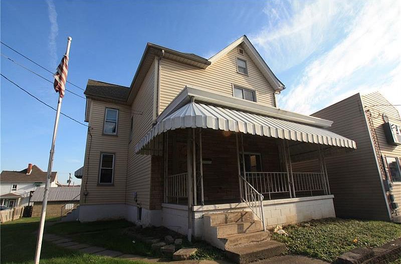 1st image of 26 S 4th St