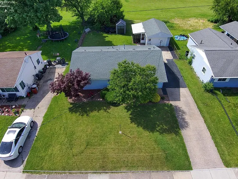 1445 Wamajo Dr — Photo 8