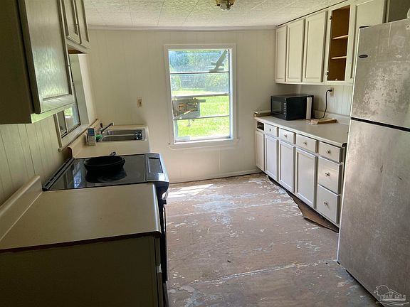 3rd image of 5420 Rockaway Creek Rd