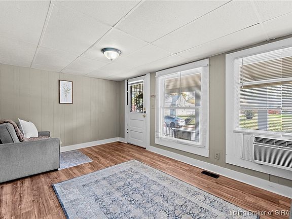 5th image of 2221 1/2 Beeler Street