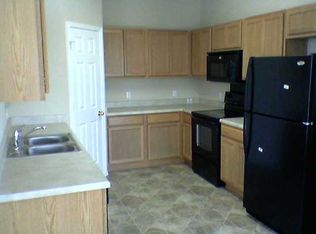 1008 Washburn Dr, Leander, TX 78641