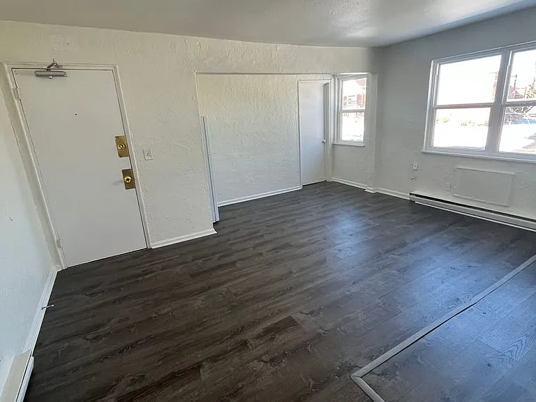4056 Reading Rd — Photo 25