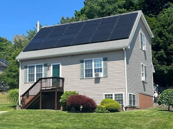 1434 Main St, Worcester, MA 01603