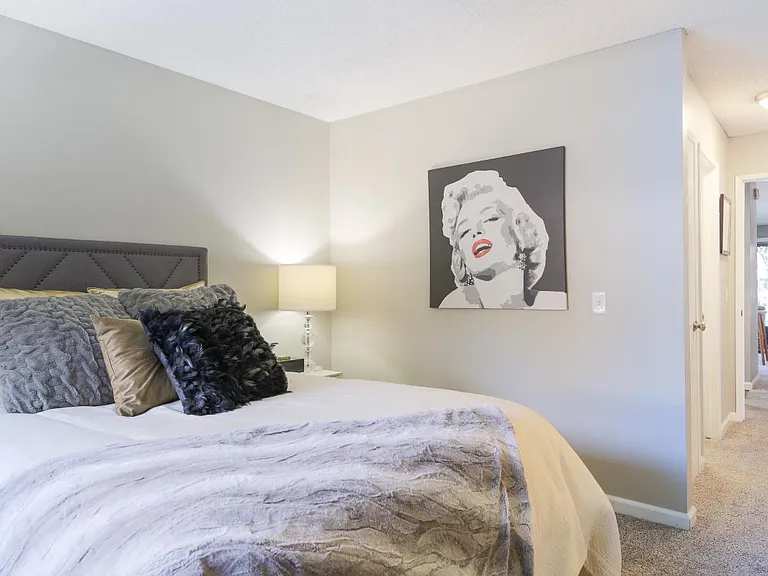 Woodchase Apartment Homes — Photo 7