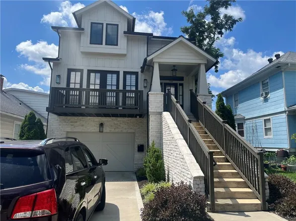 733 W 44th Ter, Kansas City, MO 64111