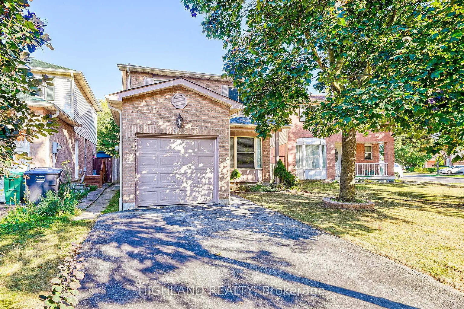 6455 Tisler Cres photo 1