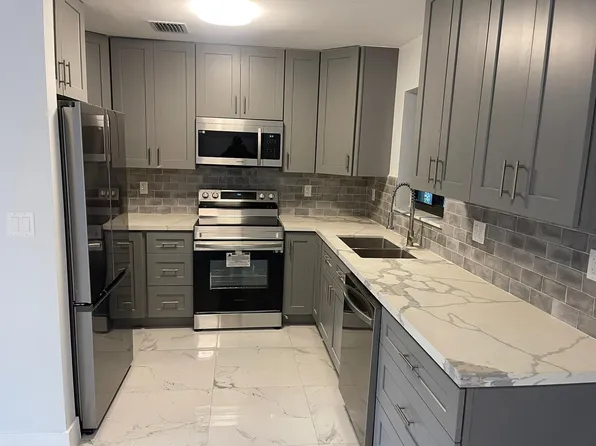 (undisclosed Address), Pompano Beach, FL 33069