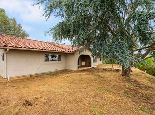 1933 E Mission Rd, Fallbrook, CA 92028