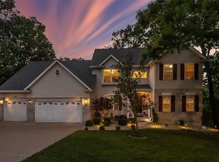 5041 Oak Bluff Dr, High Ridge, MO 63049