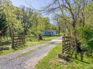 5051 Jones Valley Rd, Williamsport, TN 38487