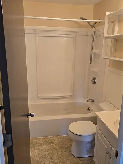 176 Maple Ave #1-31 — Photo 4