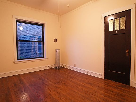 5th image of 2418 N Sawyer Ave #865