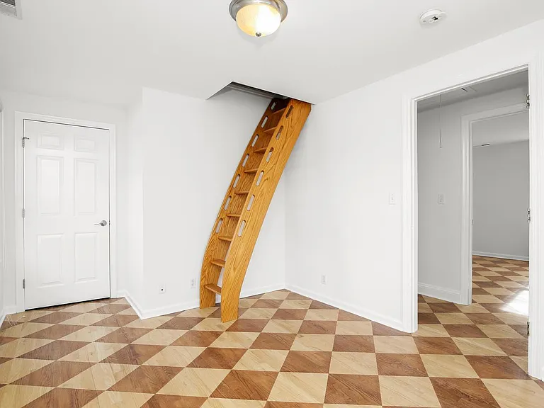 72 Orchard St — Photo 7