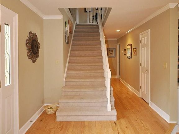 5th image of 2972 Elk Meadows Dr SE