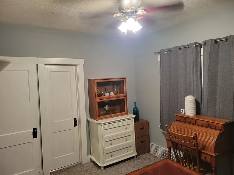 2933 Sumner St #1 — Photo 6