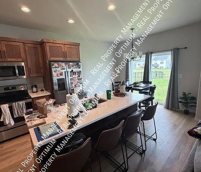 6365 Saint Ann Ave — Photo 7