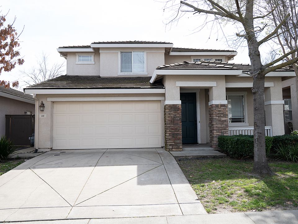 1st image of 69 Ainger Cir