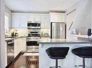 624 McConachie Cmn, Burlington, ON L7L 0E1