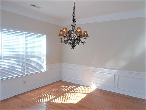 3rd image of 5524 Tullamore Ln