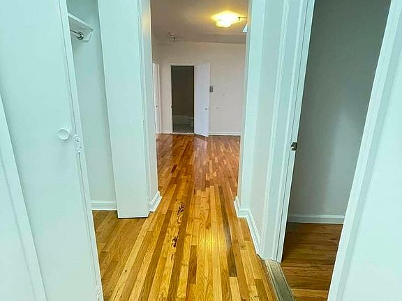 4th image of 345 Knickerbocker Ave #3A
