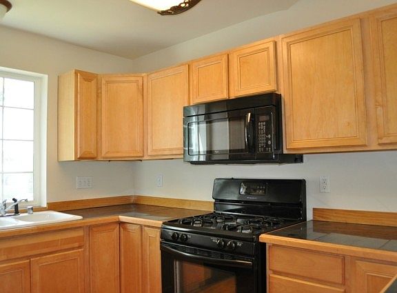 2nd image of 2342 S Cushman Ave